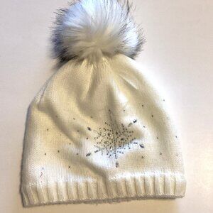 BB Collection White Snowflake Beaded Beanie Knit Pom Pom Hat Skiing Winter